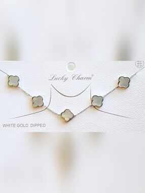 Mother-of-Pearl Clover Necklace White Gold Dipped